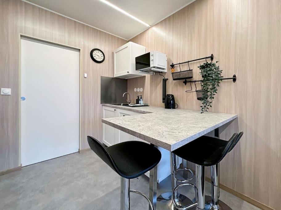 Tiny House Pour 4 A Disneyland Paris Coutevroult Exterior foto
